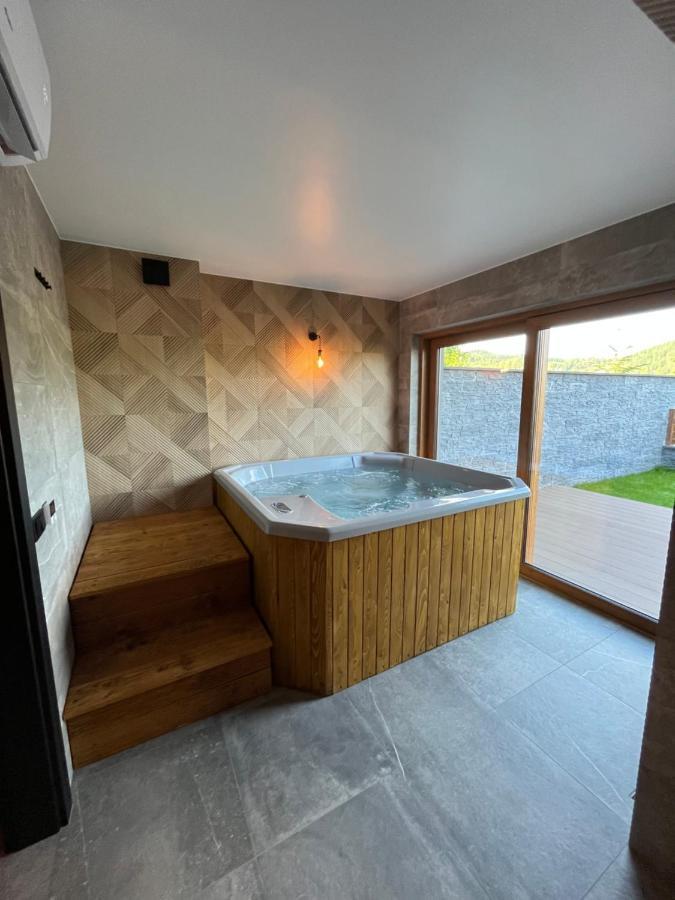View & Spa Villa Kluszkowce Bagian luar foto